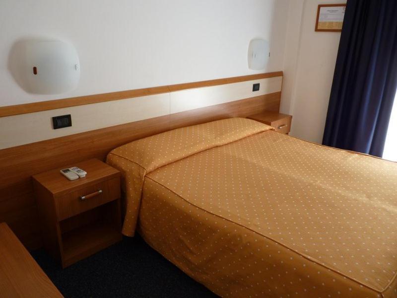 Hotel Gambrinus Lido di Jesolo Oda fotoğraf