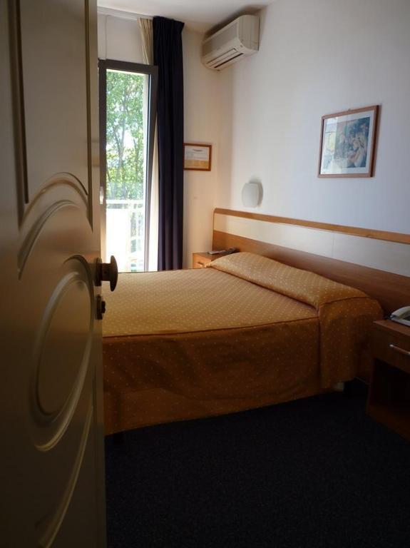 Hotel Gambrinus Lido di Jesolo Dış mekan fotoğraf